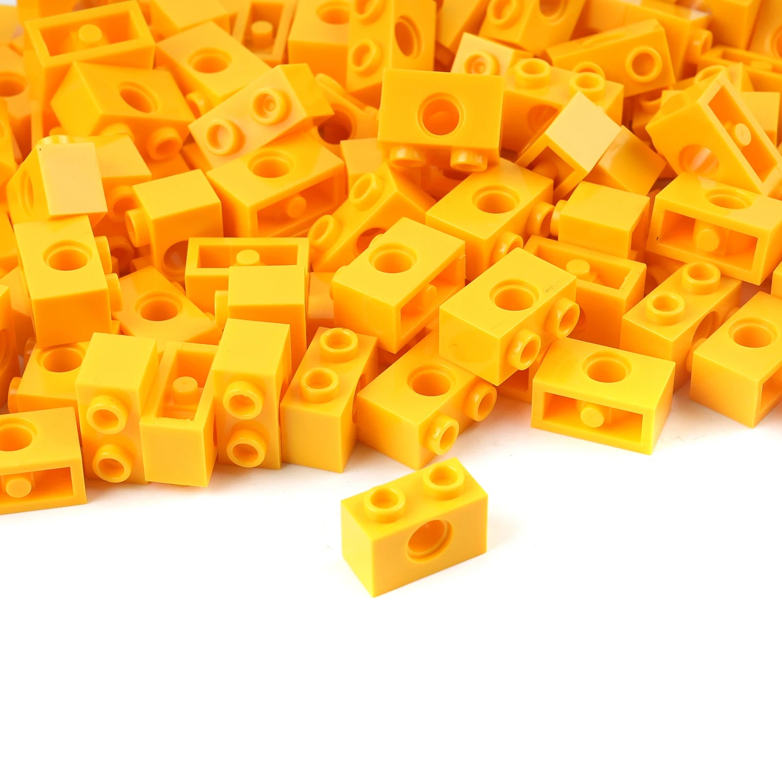 100PCS/Set 3700 1x2 With 1 Hole Technology Building Blocks Parts Educational Assembly Toys MOC Small Bricks DIY Accessories