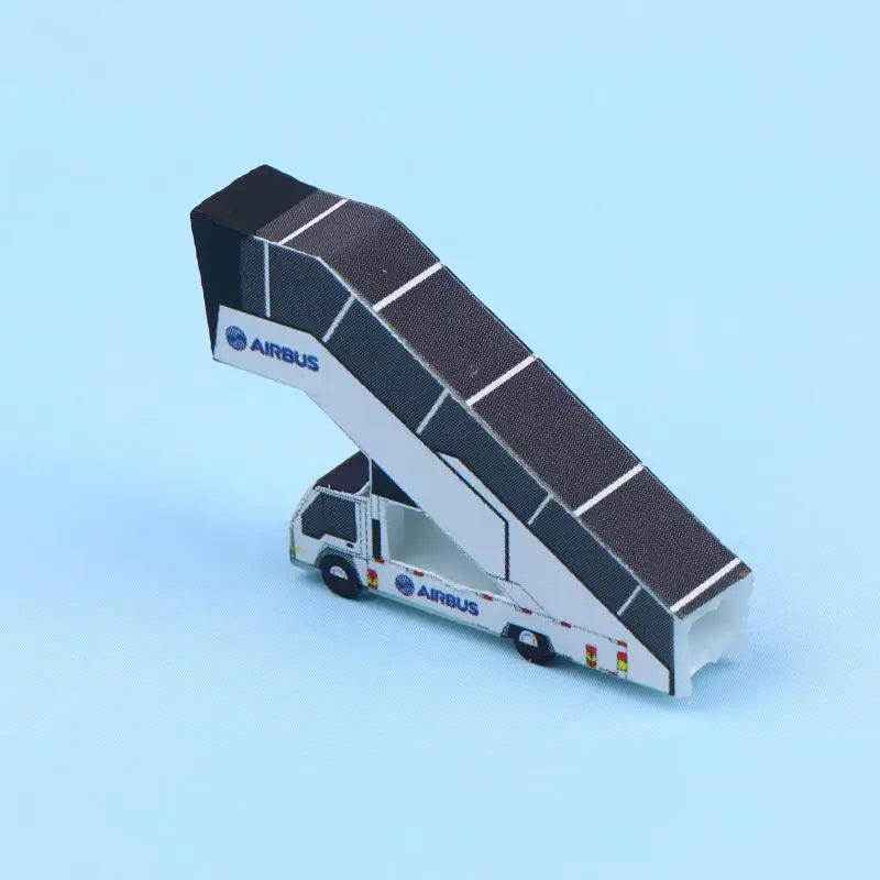 1:400 Airport Ground Handling Wide-body Canopy Boarding Car Abrasive Can Not LiftStatic Simulation Model
