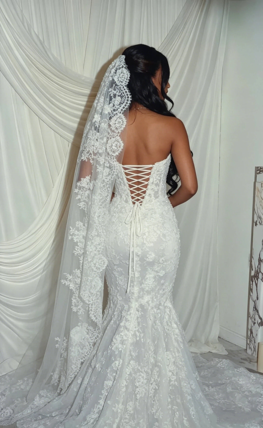 Luxurious White Mermaid Wedding Dress Sexy Sweetheart Collar Off Shoulder 3D Flower Lace Beaded Princess Bridal Dress Customized