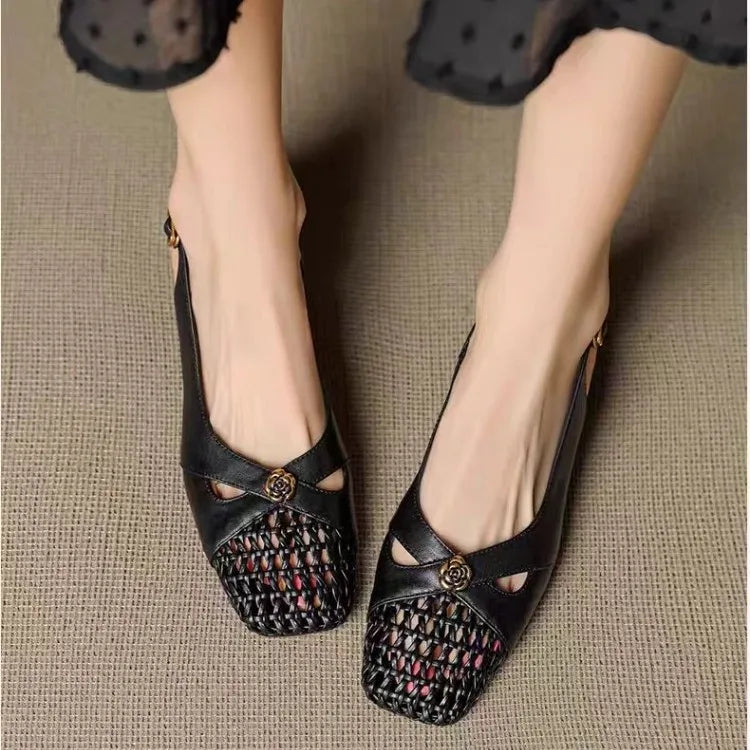 Women's French-style closed-toe sandals, chunky heel, versatile woven shoes, 2026 summer hollow breathable flats