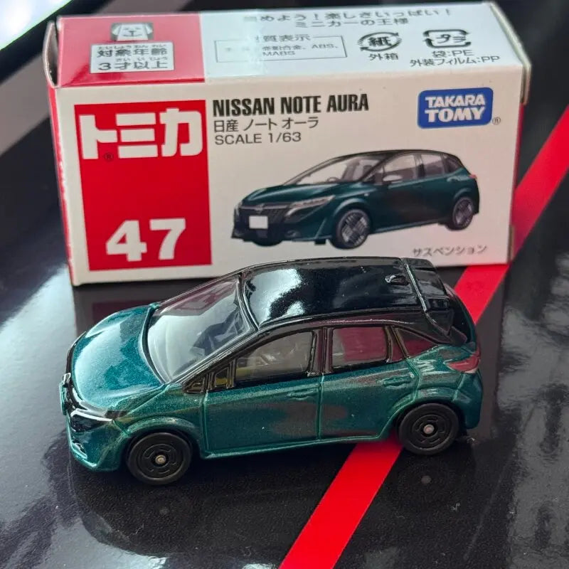 Authentic Takara Tomy Tomica No.47 Nissan Note Aura Die Cast Alloy Realistic Mini Hatchback Toy Car Boy Collector Gift