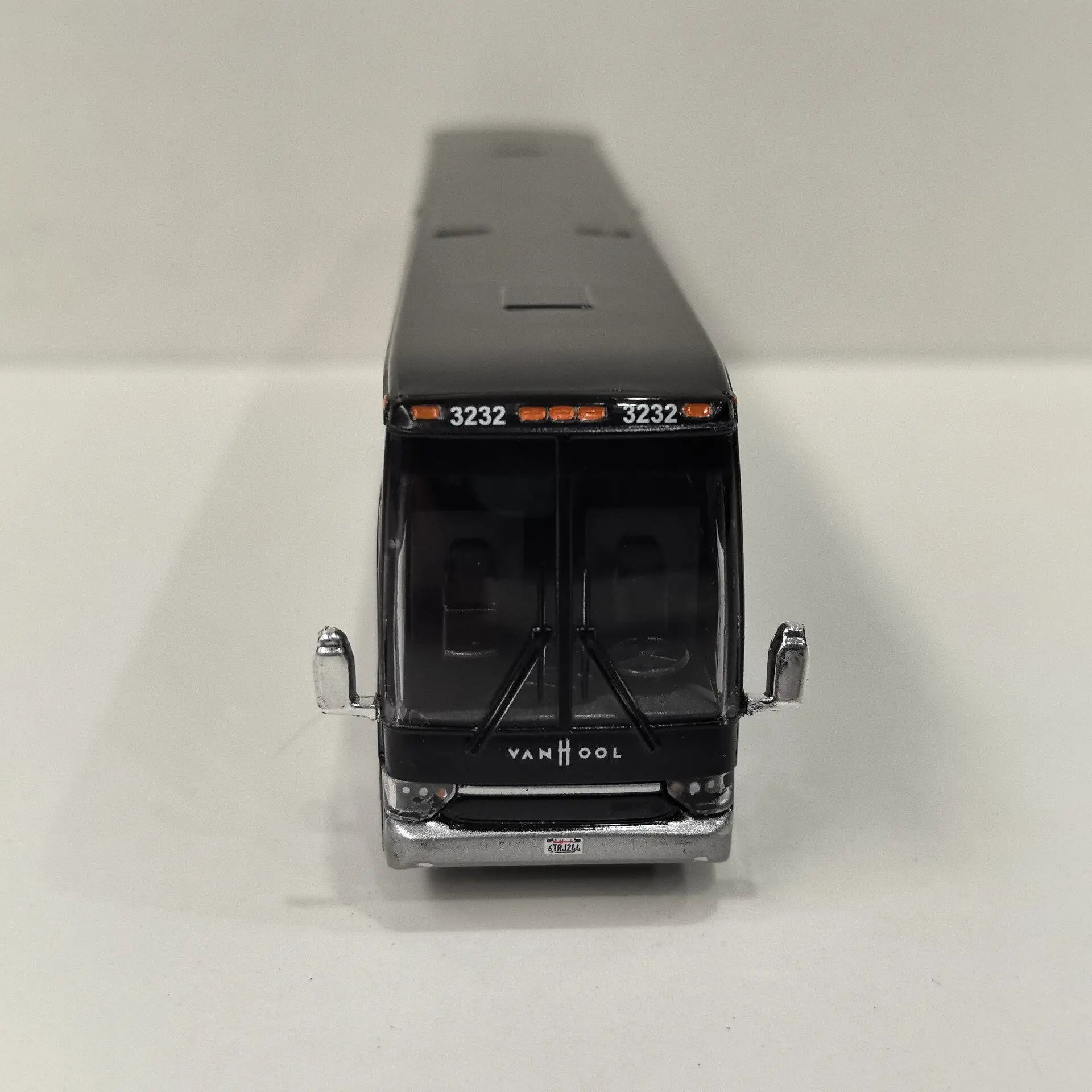 Diecast IR 1/87 Scale HO VAN HOOL TX-45 Bus 73 Alloy Car Model
