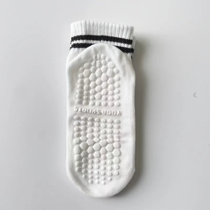1/5 Pair Women's Silicone Anti Slip Pilates Yoga Socks Sweat Absorbing Breathable Casual Dance Fitness All Season Sports Socks