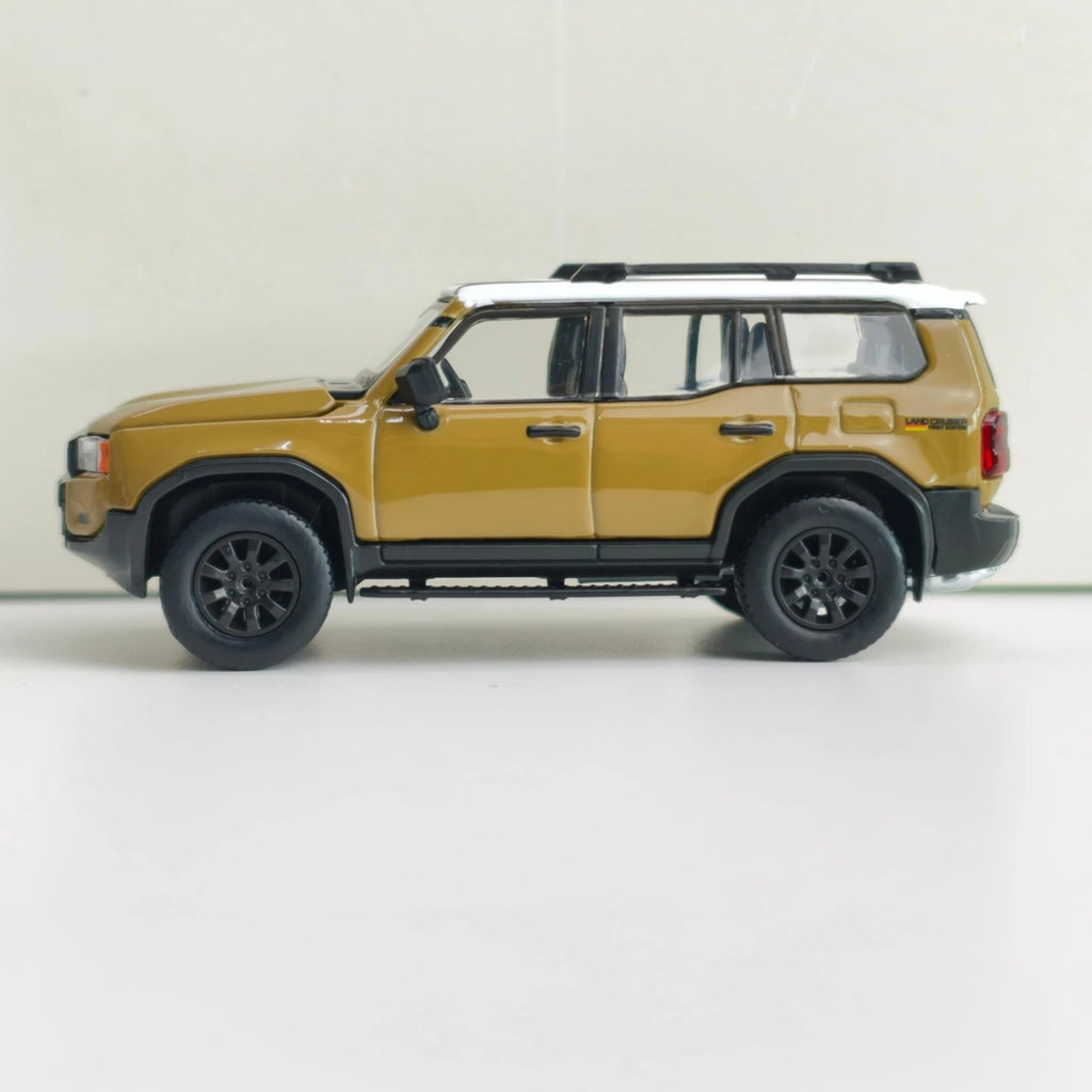 TH 1:64 simulation Toyota Prado LC250 alloy car model engine hood can be opened static ornament off-road vehicle model gift