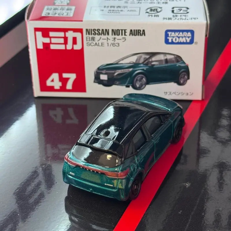 Authentic Takara Tomy Tomica No.47 Nissan Note Aura Die Cast Alloy Realistic Mini Hatchback Toy Car Boy Collector Gift