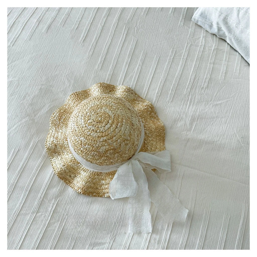 Kids Natural Straw Sun Hat with Chiffon Bow Ribbon Breathable Ruffled Brim Hat for Girls Summer Beach Activities Head Wear BT14