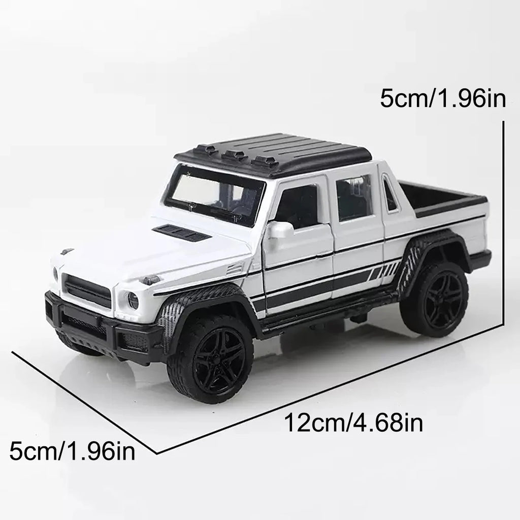 1-32 Scale Cast Realistic Alloy Toy Car Door Opens Pullback Driving Feature Collectible Model Vehicle Toy for Kids