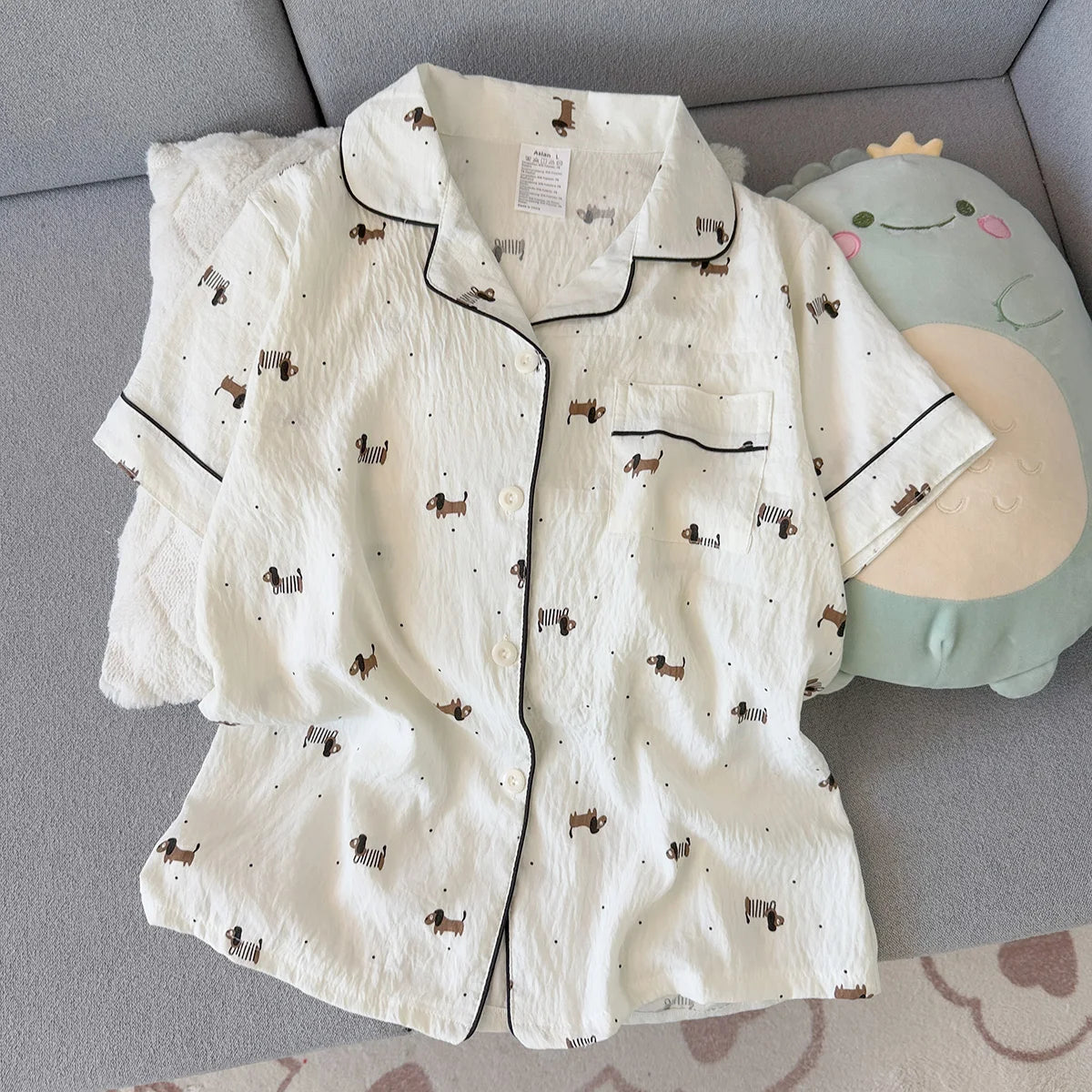 Women's Summer Pajamas, Thin Polka Dot Puppy Short-Sleeved Shorts, Sweet and Cute, Can Be Worn Outside in Summer, Home Clothes Set, Two-Piece Set
