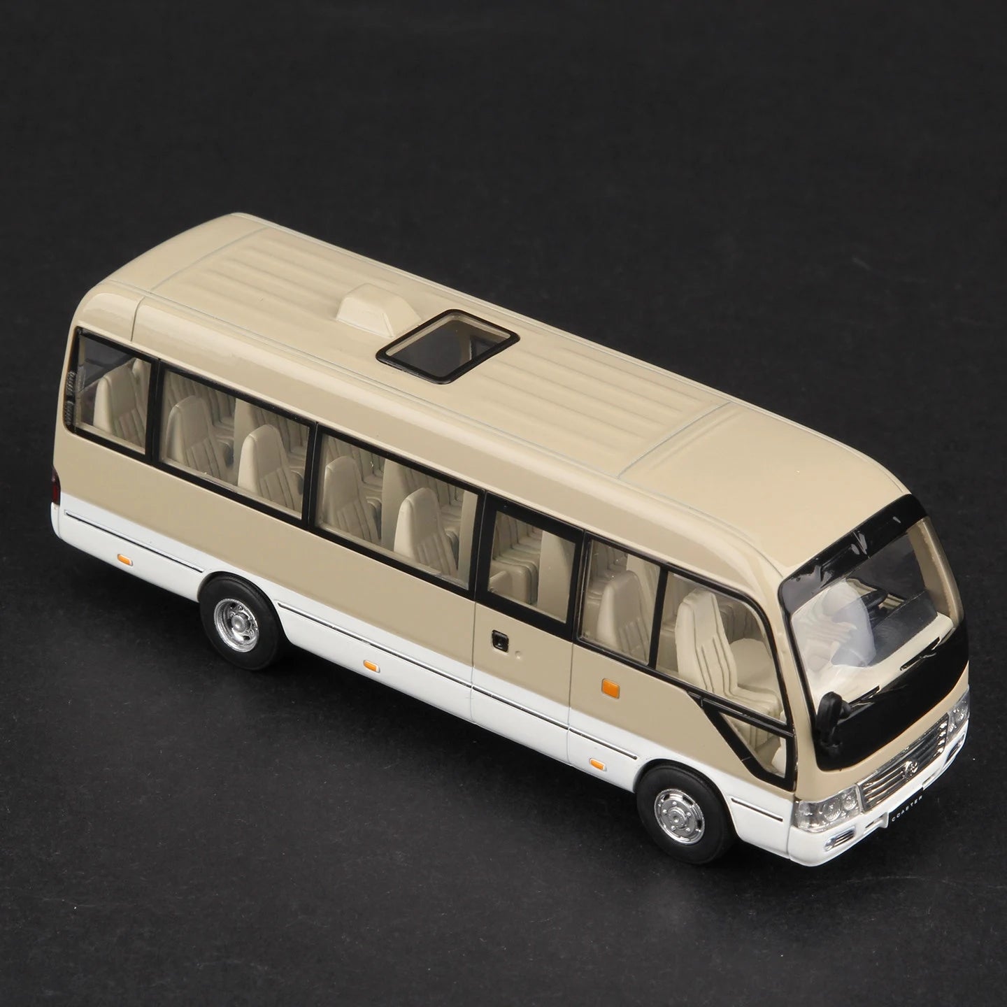 Toyota Coaster 1:64 Alloy Die-Cast Car with Exquisite Craftsmanship - Premium Miniature Collectible Model
