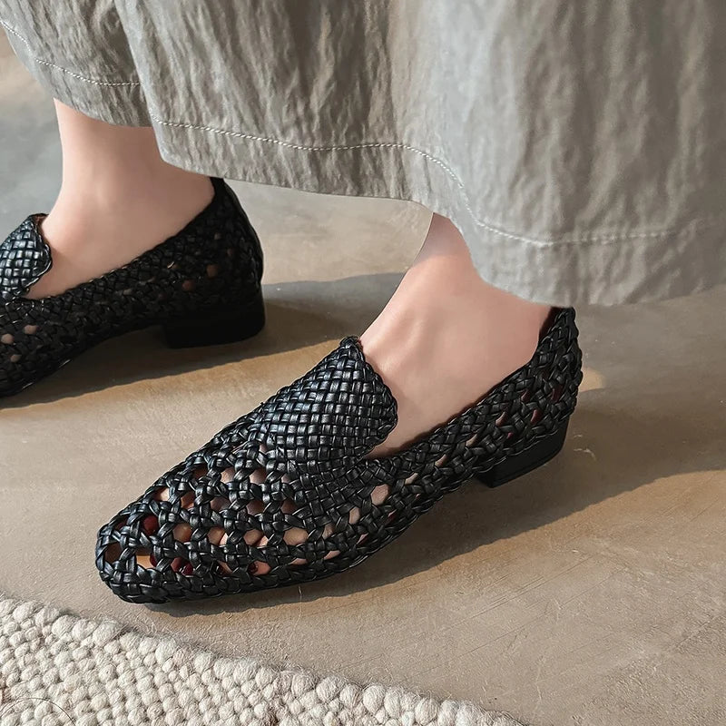 2026 Fashion Hot Sale Genuine Leather Braided Sandals Women Low Heel Breathable Summer Loafers Sandals Female Leisure Pumps